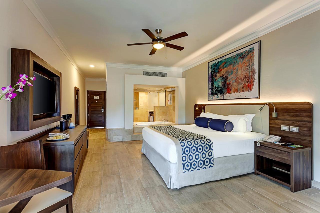Royalton Splash Punta Cana, An Autograph Collection All-Inclusive Resort & Casino מראה חיצוני תמונה