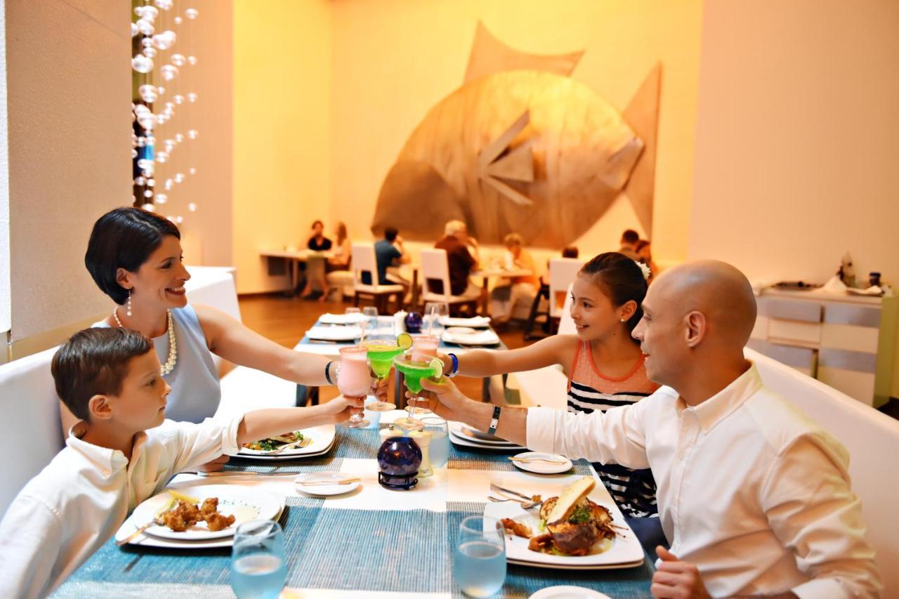 Royalton Splash Punta Cana, An Autograph Collection All-Inclusive Resort & Casino מראה חיצוני תמונה